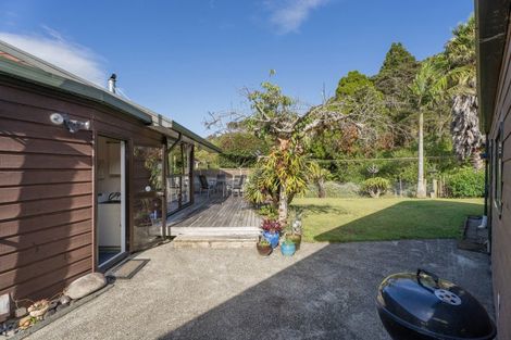 Photo of property in 28 Centennial Drive, Whitianga, 3510