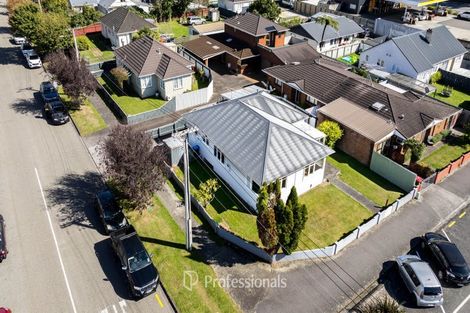 Photo of property in 15 Gower Street, Silverstream, Upper Hutt, 5019