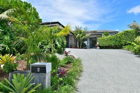 Photo of property in 6 Fendalton Place, Hatfields Beach, Orewa, 0931