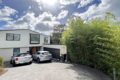 Photo of property in 9a Beacon Avenue, Campbells Bay, Auckland, 0630