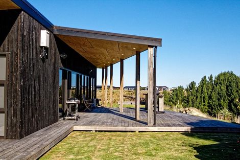 Photo of property in 35 Tama Road, Riversdale Beach, Masterton, 5872