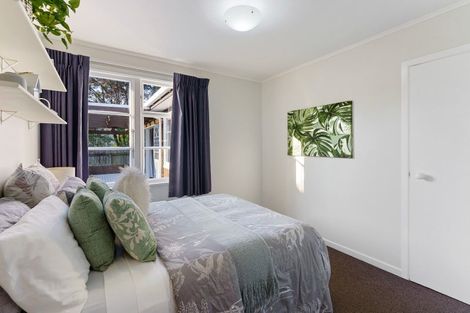 Photo of property in 53a Tiromoana Road, Raumati South, Paraparaumu, 5032