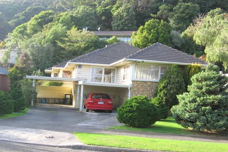 Photo of property in 27 Parnell Street, Fairfield, Lower Hutt, 5011