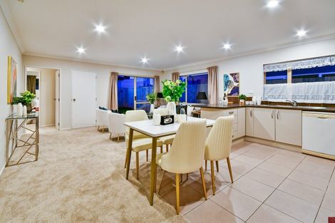 Photo of property in 3/9 Oxford Road, Manurewa, Auckland, 2102