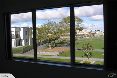 Photo of property in 39 Whenuapai Drive, Whenuapai, Auckland, 0618