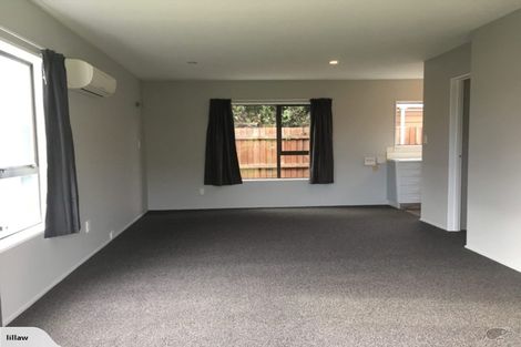 Photo of property in 2/86 Gilberthorpes Road, Hei Hei, Christchurch, 8042