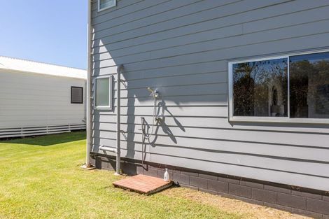 Photo of property in 115 Rangi Avenue, Whangamata, 3620