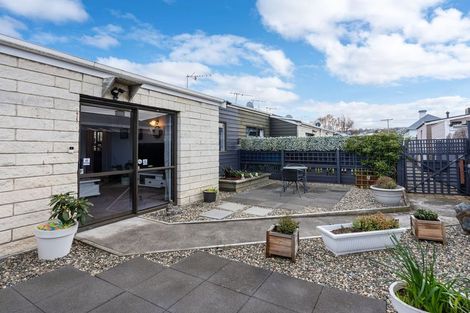 Photo of property in 123f Macandrew Road, South Dunedin, Dunedin, 9012