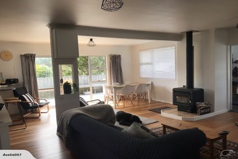 Photo of property in 79 Nash Parade, Foxton Beach, Foxton, 4815