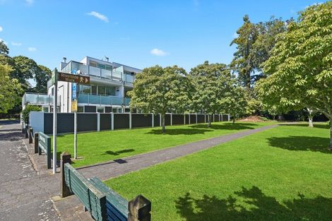 Photo of property in 2/1 Riro Street, Hamilton East, Hamilton, 3216