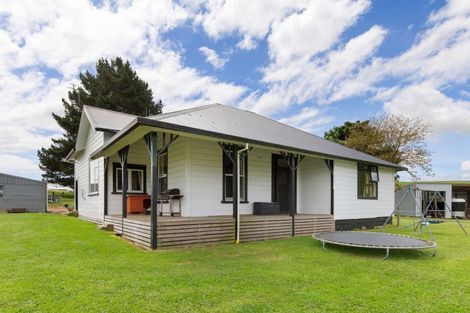 Photo of property in 6 King Edward Street, Eltham, 4322