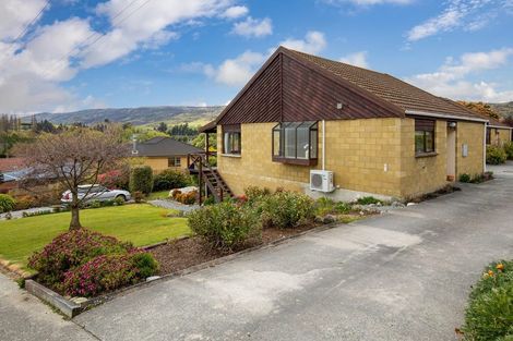 Photo of property in 8 Tweed Street, Roxburgh, 9500