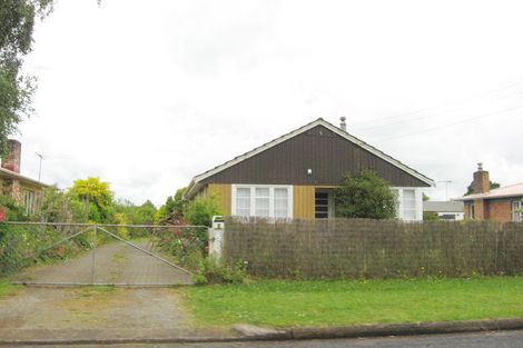 Photo of property in 6 Freyberg Crescent, Pukekohe, 2120