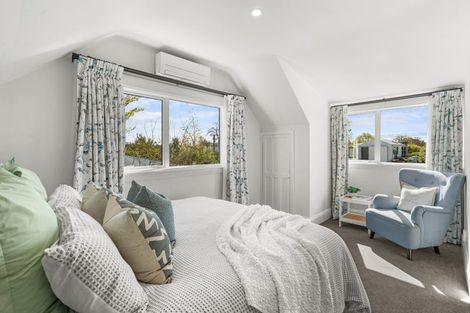 Photo of property in 16 Taylors Avenue, Bryndwr, Christchurch, 8052