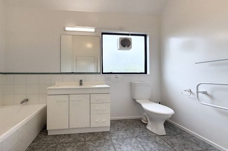 Photo of property in 6 Lucas Way, Albany, Auckland, 0632