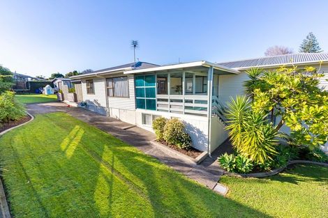 Photo of property in 34 Rothery Road, Hillpark, Auckland, 2102