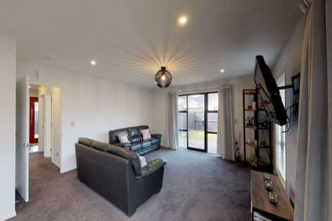 Photo of property in 18 Maka Lane, Halswell, Christchurch, 8025