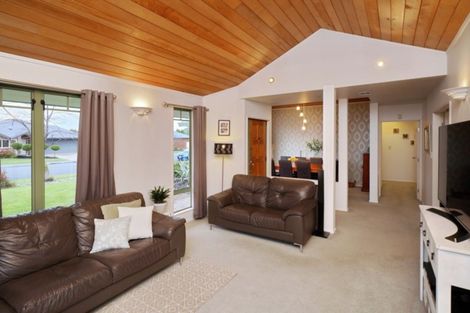 Photo of property in 13 Welsford Street, Woodend, 7610