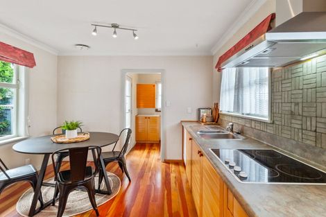 Photo of property in 6 Chester Street, Levin, 5510