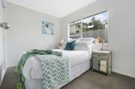 Photo of property in 1/17 Sandiacre Way, Browns Bay, Auckland, 0630