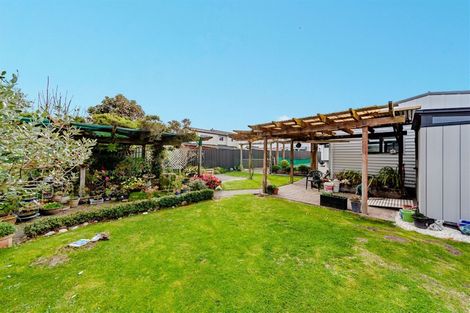 Photo of property in 132 North Shore Road, Eskdale, Napier, 4182