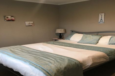 Photo of property in 38 Willowside Place, Amberley, 7410