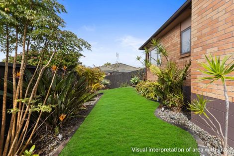 Photo of property in 53 Chesterfield Way, Orewa, 0931