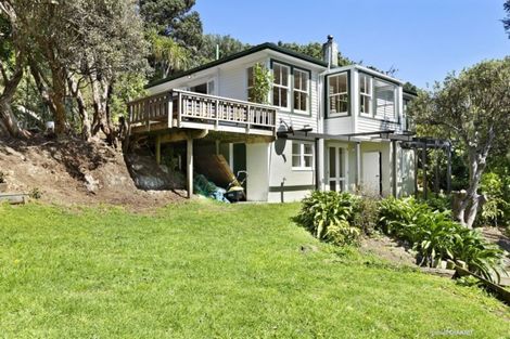 Photo of property in 96 Sidlaw Street, Strathmore Park, Wellington, 6022