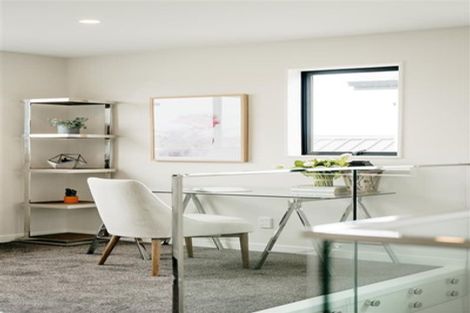 Photo of property in 12 Korowhiti Road, Clarks Beach, 2122