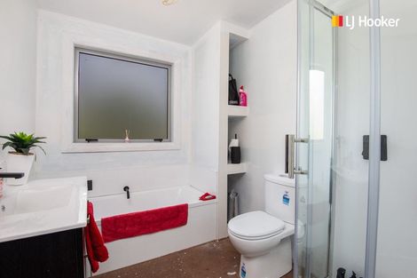 Photo of property in 1 Manchester Street, Bradford, Dunedin, 9011