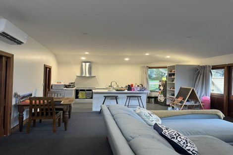 Photo of property in 12 Puriri Street, Eastbourne, Lower Hutt, 5013