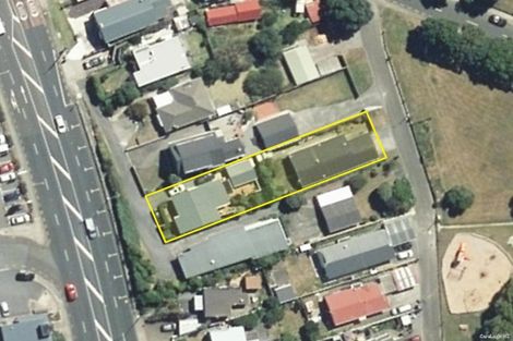 Photo of property in 12 Acheron Road, Paremata, Porirua, 5026