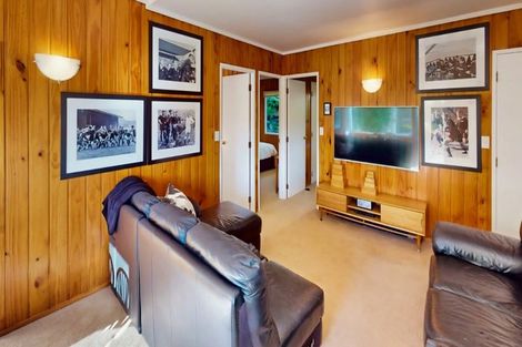 Photo of property in 37 Tyndall Street, Waiwhetu, Lower Hutt, 5010