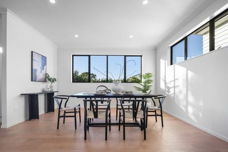 Photo of property in 12c Wylie Avenue, Sunnynook, Auckland, 0620