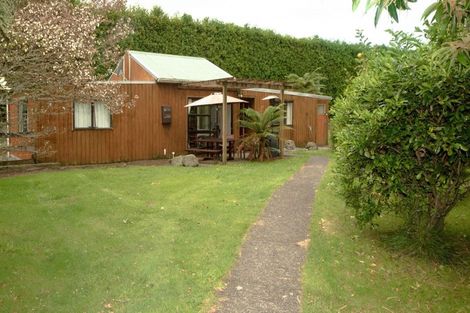 Photo of property in 495 Arapaepae Road, Ohau, Levin, 5570
