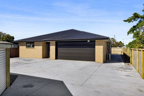 Photo of property in 7 Egmont Street, Hawera, 4610