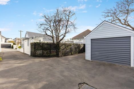 Photo of property in 147a Holly Road, St Albans, Christchurch, 8014