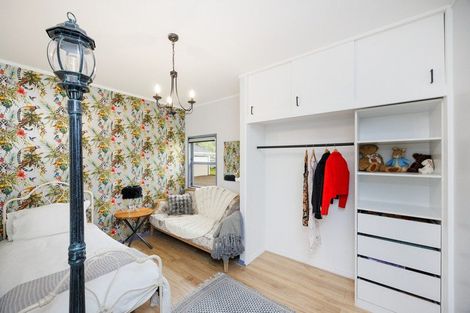 Photo of property in 8 Skerman Street, Marton, 4710