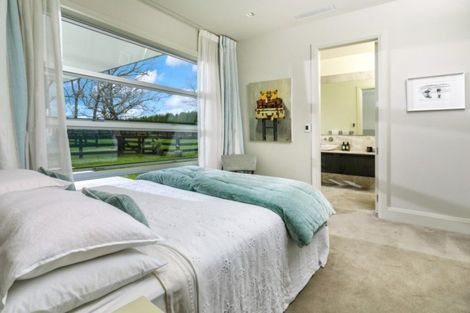 Photo of property in 17 Brookvale Lane, Taupaki, Henderson, 0782