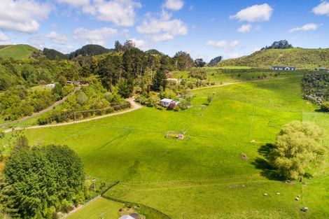 Photo of property in 941 Finnis Road, Pohangina, Ashhurst, 4884