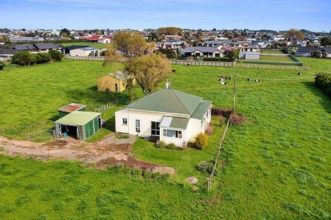Photo of property in 41 County Drive, Hawera, 4610