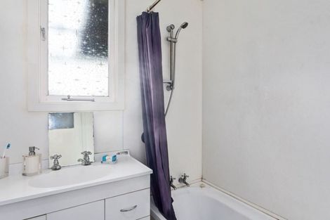 Photo of property in 90 Main Street, Edgecumbe, 3120