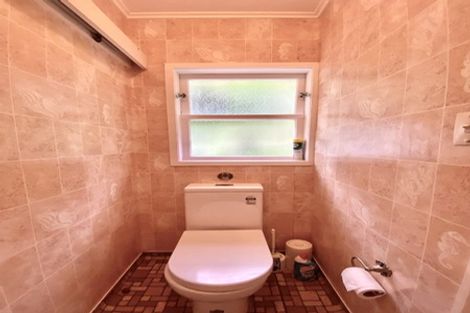 Photo of property in 1 Kohima Drive, Khandallah, Wellington, 6035