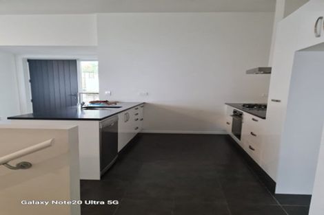 Photo of property in 22c Mandalay Terrace, Khandallah, Wellington, 6035