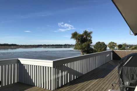 Photo of property in 19 Reynard Terrace, Conifer Grove, Takanini, 2112