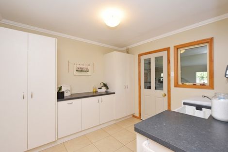 Photo of property in 38b Winton Lorneville Highway, Winton, 9781