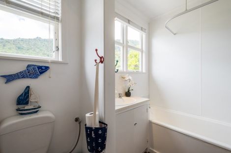 Photo of property in 1b Seaview Crescent, Picton, 7220