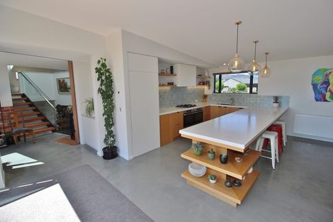 Photo of property in 16 Larch Crescent, Alexandra, 9320