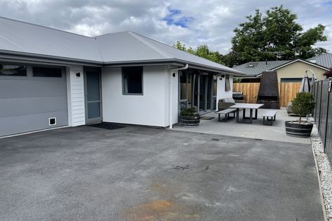 Photo of property in 2 Preston Drive, Arrowtown, 9302