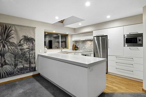 Photo of property in 17 Shandon Road, Vauxhall, Dunedin, 9013